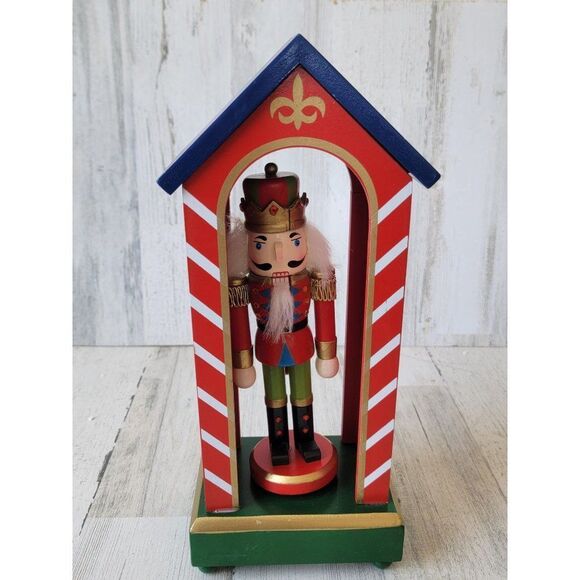 Wooden Nutcracker Prince King wind up musical xmas figure - Picture 1 of 12